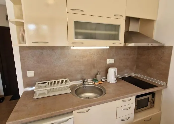 Astoria 2 - Premium * 埃勒尼特