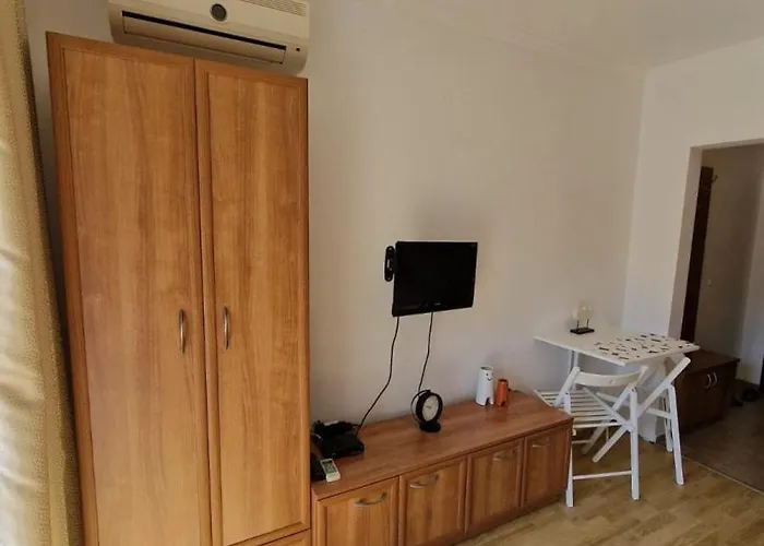 Apartment Astoria 2 - Premium Elenite